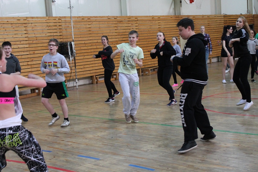 Тренироваться школа. Тег регби Еманжелинск школа 4. Тег регби Еманжелинск школа номер 4. Тег регби победители Еманжелинск школа 4.