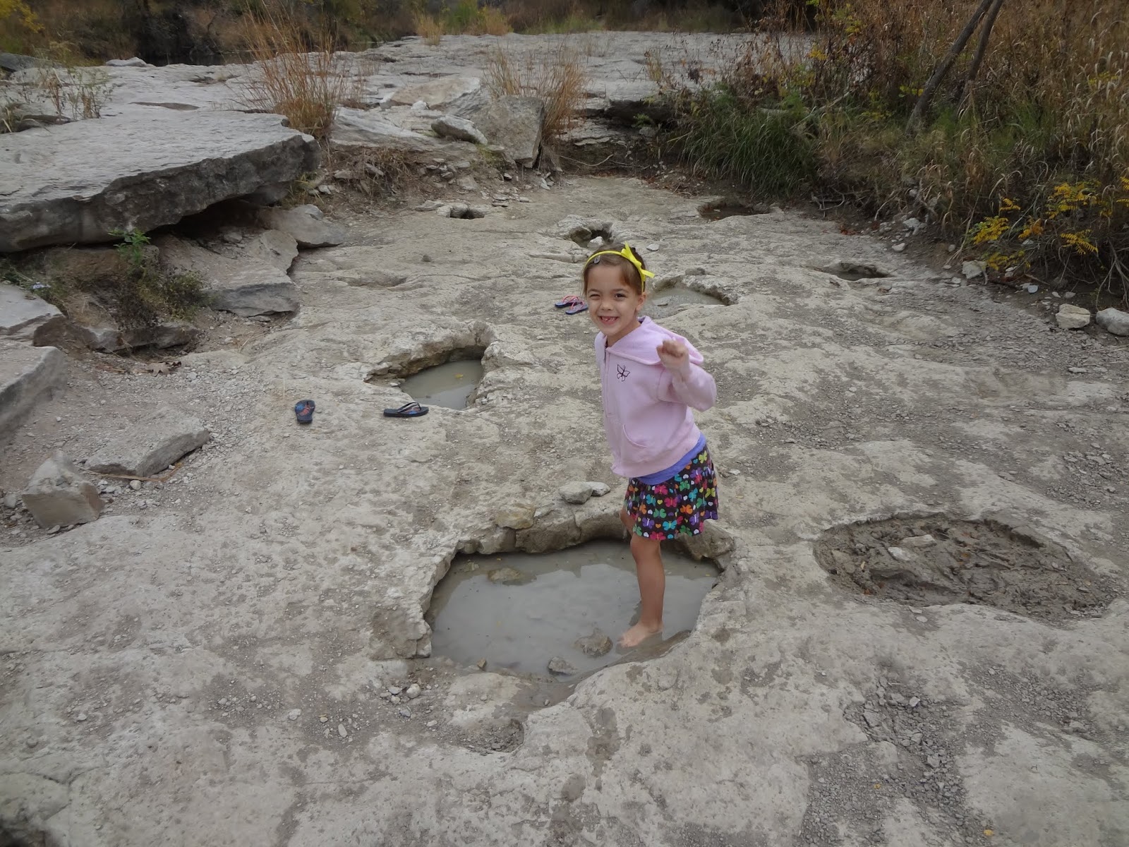 Claire Goes to School Glen Rose Dinosaur Tracks