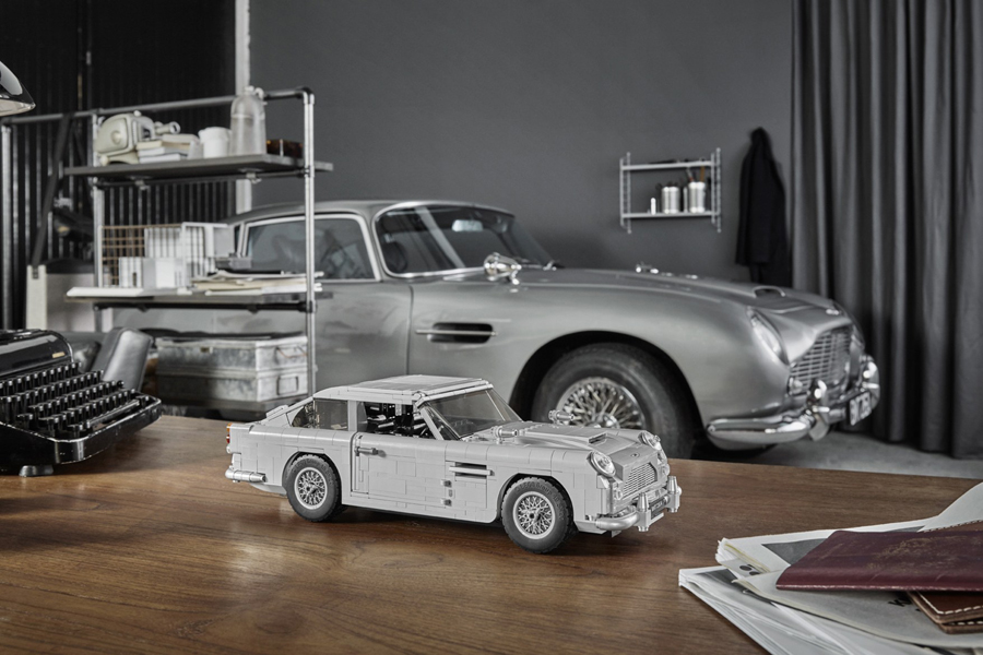 lego aston martin 007