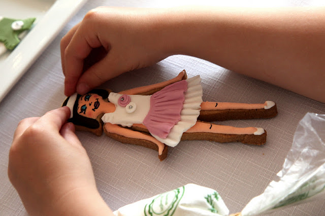 Kara s Party Ideas Paper Doll 5th Birthday Party  - 62