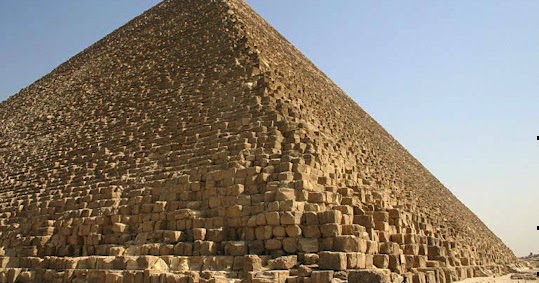 A Quoi Servent Les Pyramides D Egypte Entre Deux Rives: Gizeh Et Les Trois Pyramides…