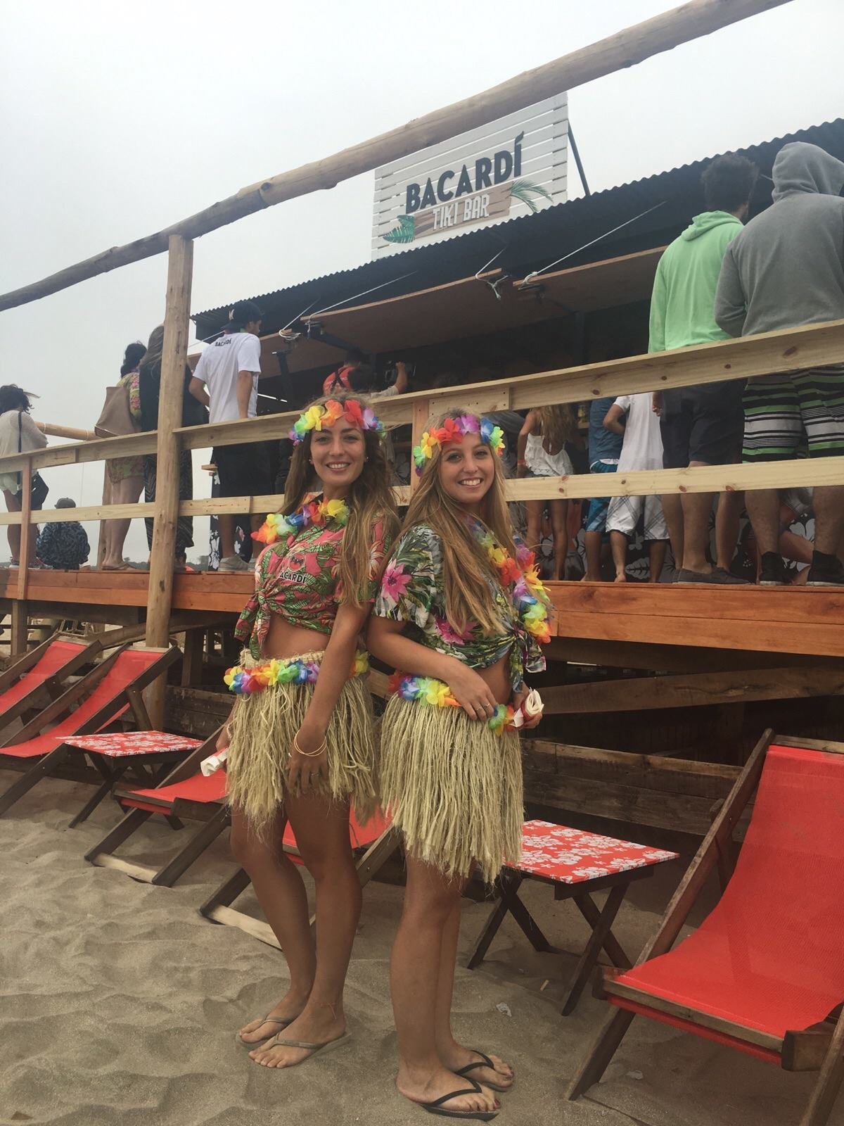 UN VIAJE A LA POLINESIA EL BACARDÍ "TIKI BAR