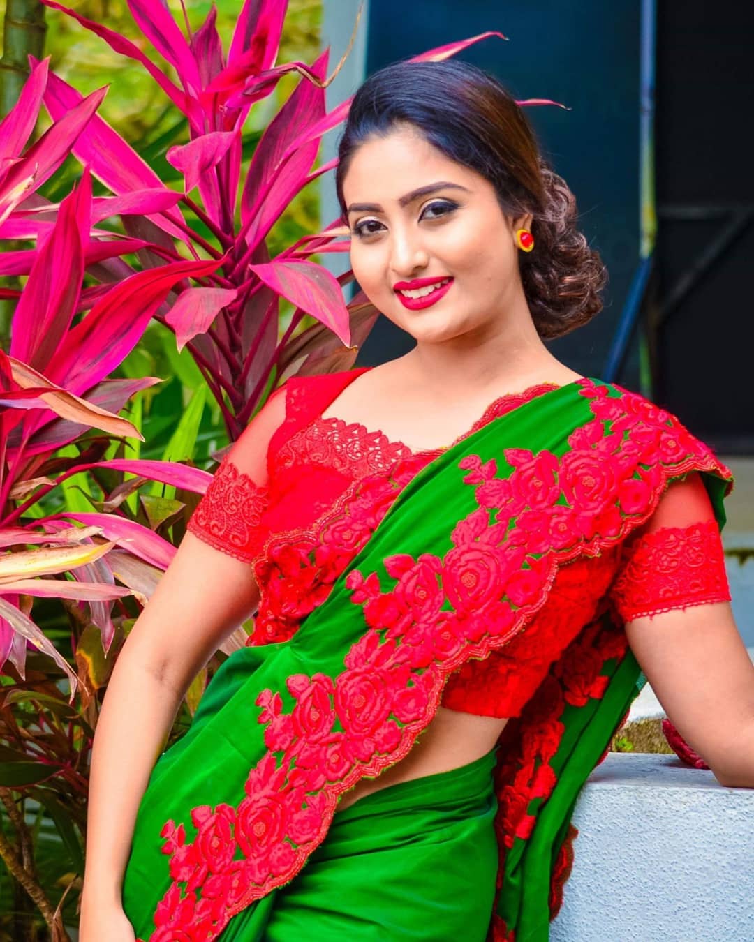 Miss Srilanka Vinu Udani Siriwardana Latest Saree Photoshoot Stills