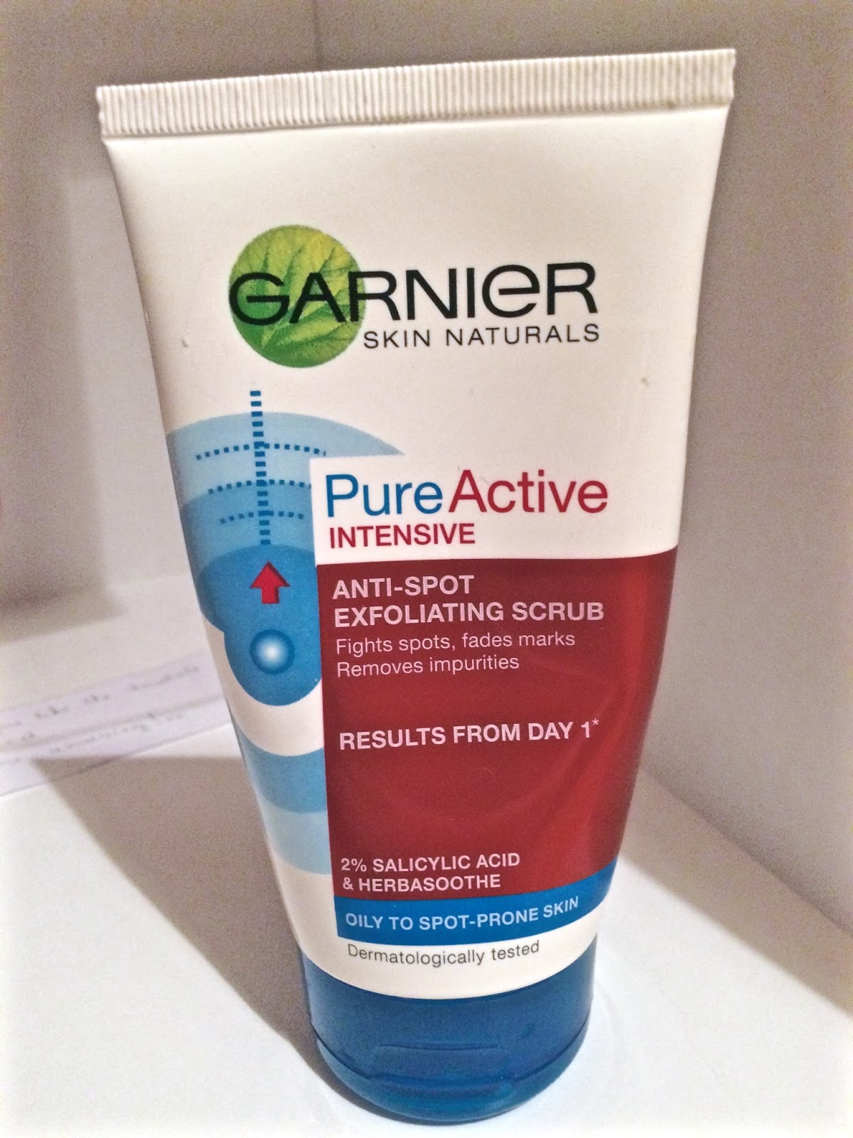 garnier exfoliating scrub