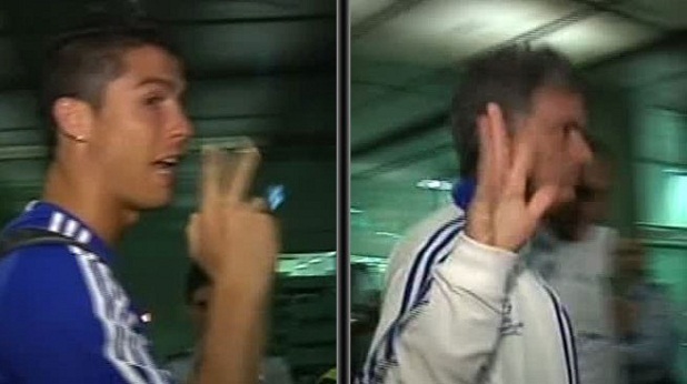 gestos_de_robo_de_cristiano_ronaldo_y_mourinho_en_el_aeropuerto.jpg