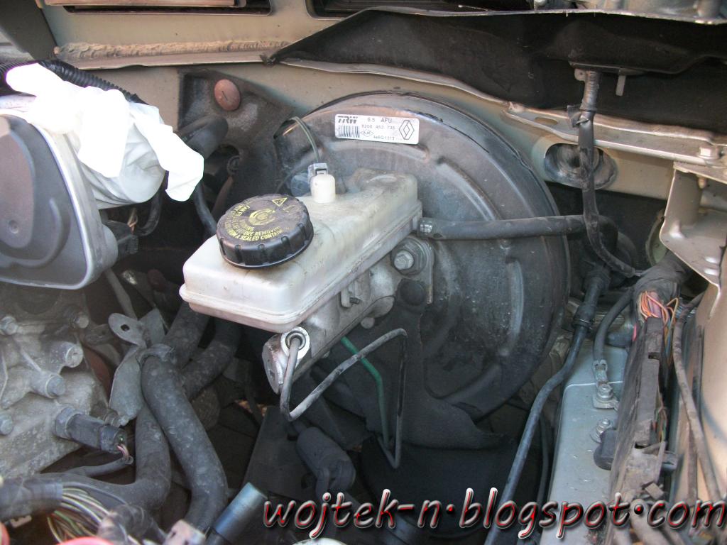 wojtekn Replacing master cylinder aka brake pump, falling brake pedal