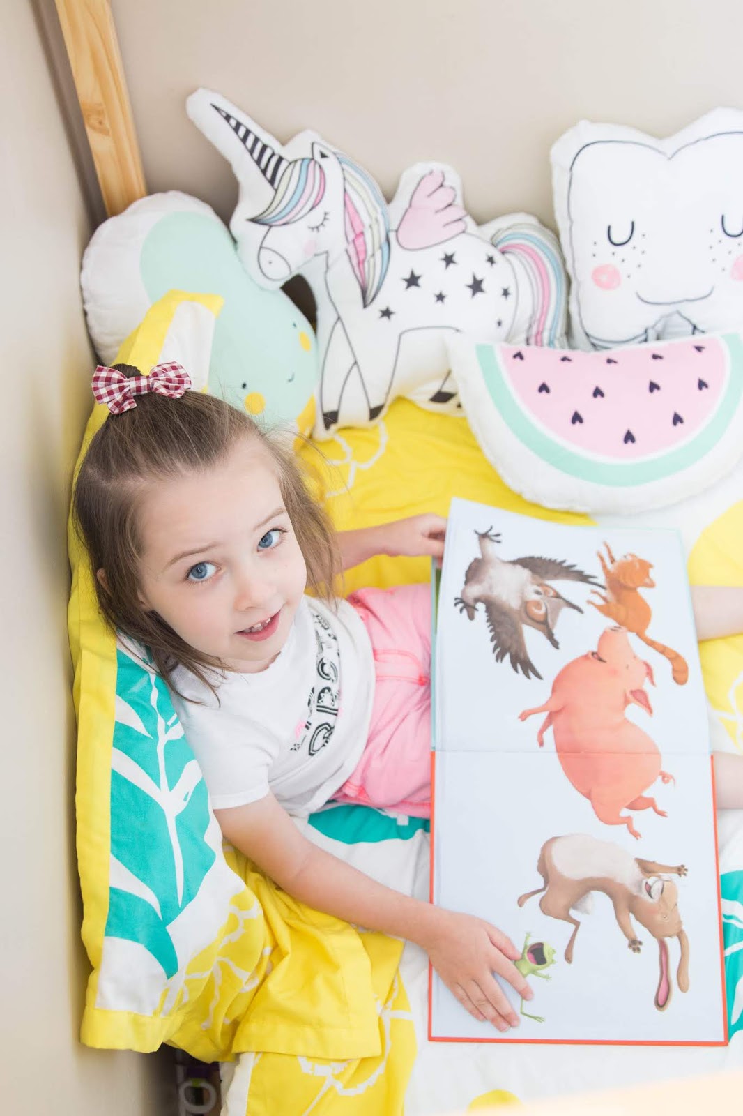 Transitioning Em to a Floor Bed