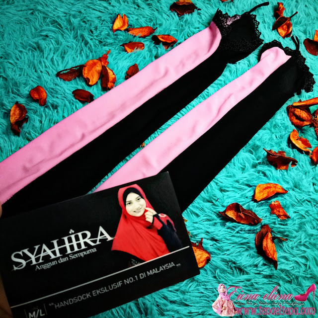 Syahira Handsock 