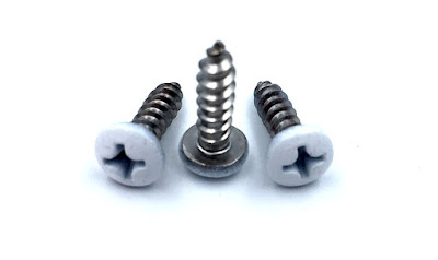 Custom Painted Screws In White - #6 X 1/2" 18-8 Stainless Steel Type A Sheet Metal Screws With Matching White Paint