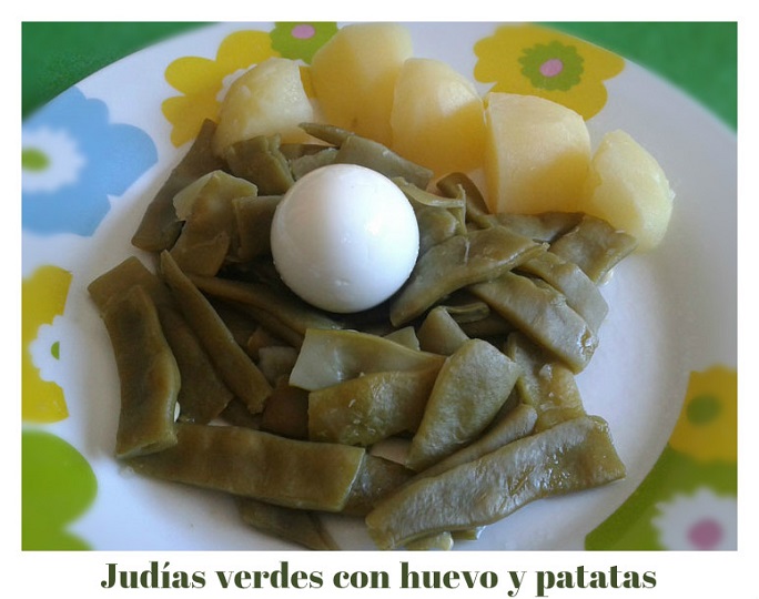 judías verdes con huevo y patatas