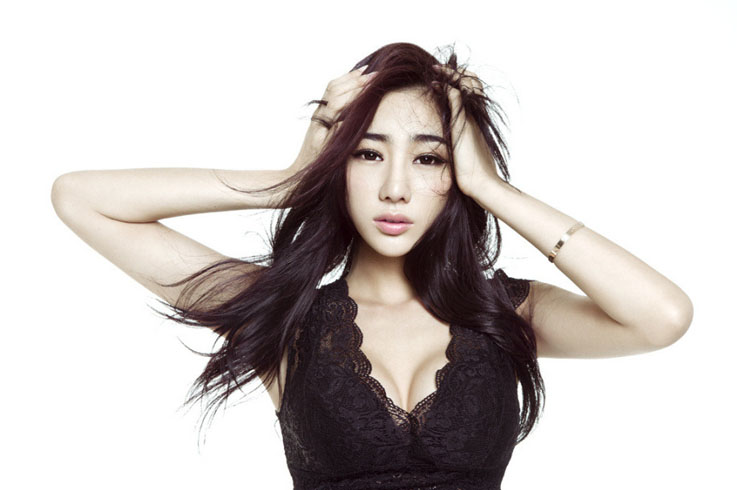 碧波盪樣任你昅