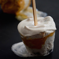  Gelados de doce de leite e mirtilos