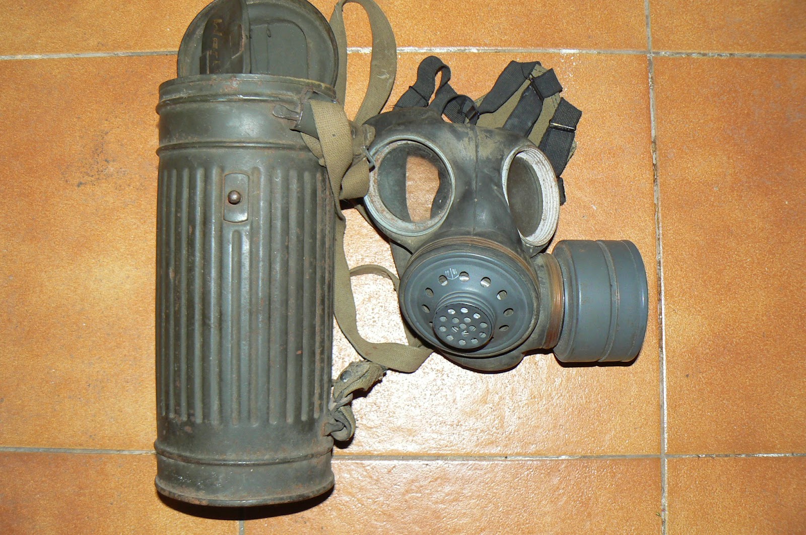 De verzamelaar COLECTI Máscara de gas alemana WW2