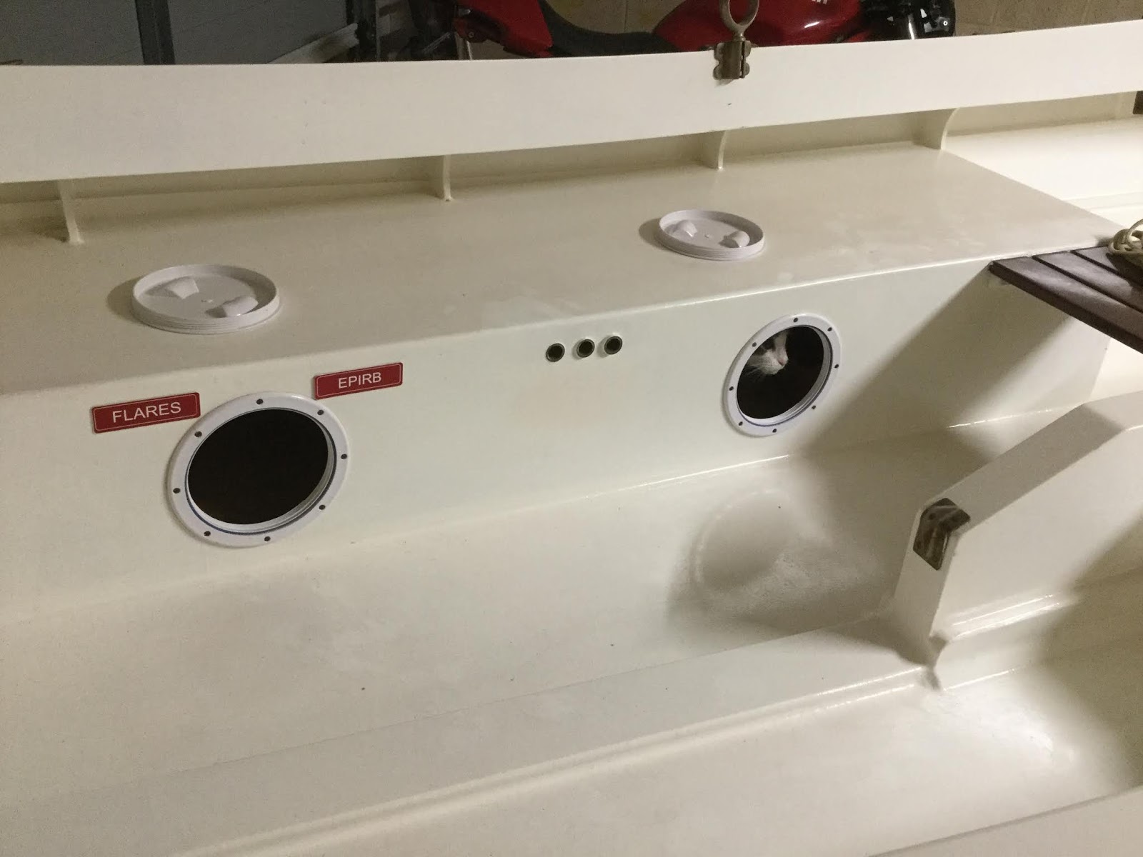 Suzy's Blog Buoyancy chamber inspection.