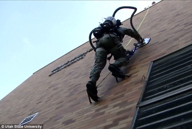 Wow..!! Dengan Alat Ini Anda Bisa Memanjat Seperti Spiderman ( Video
