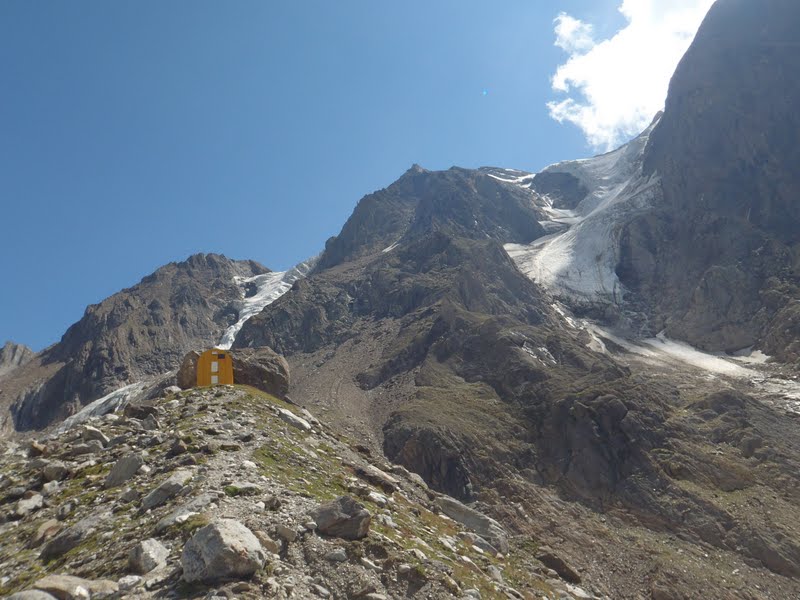 Malati di Montagna Bivacco Günther Messner Biwak Hochferner 2429 m