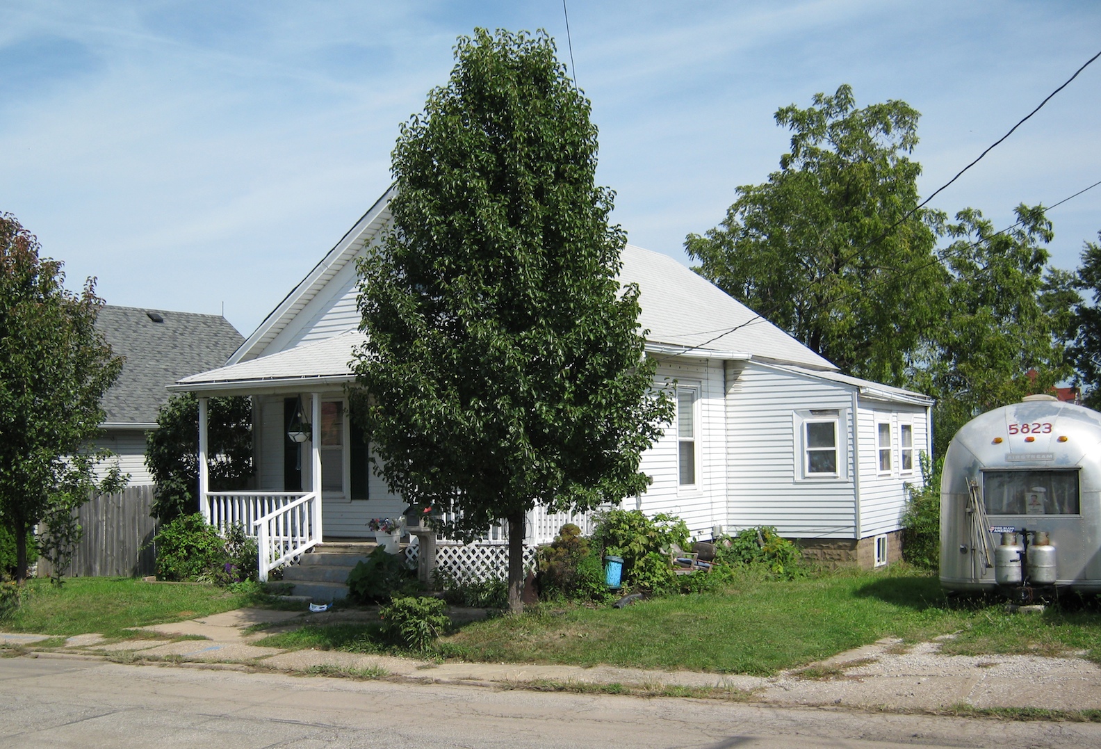 Brady's Bunch of Lorain County Nostalgia Admiral King Birthplace