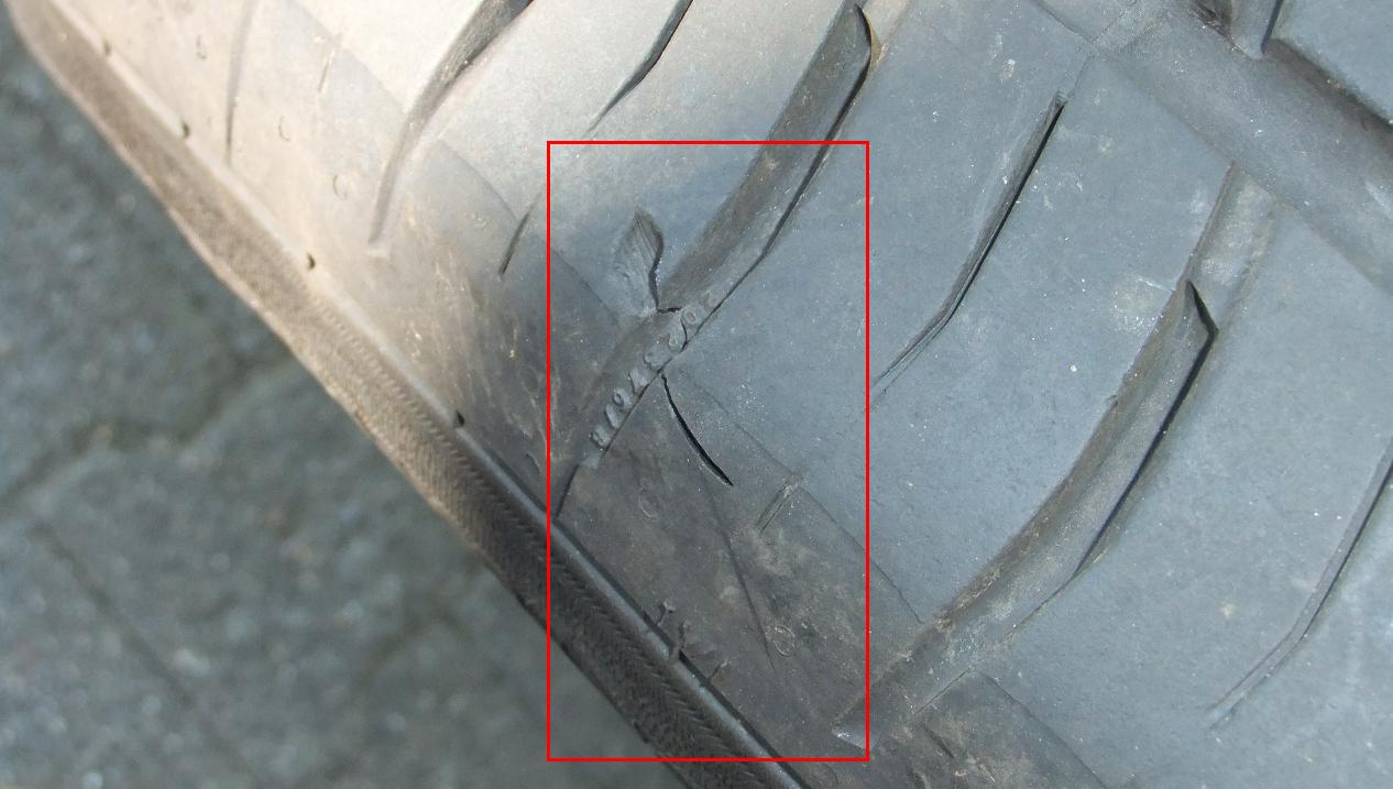 Schlagzeilenkäfer Was tun wenn der Reifen platzt?