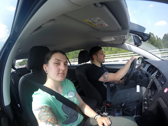 Interlaken, Switzerland, Eiger, Jungfrau, Monch, Canyoning, Paragliding, Via Ferrata, White Water Rafting, Brienz, Thun, Mountains, Alps, bern, Bernese Alps, Swiss Alps, adventure, Chli Schliere, adrenaline, lutschine, Lauterbrunnen, Schilthorn, Harder Kulm, Murren, Trummelbach Falls, 