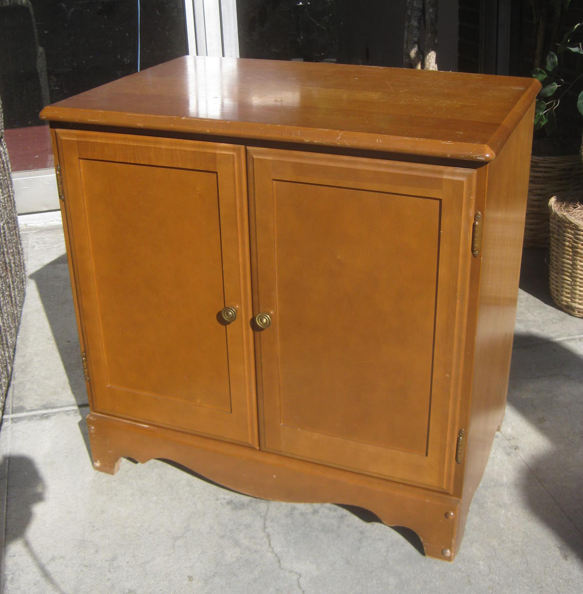 UHURU FURNITURE & COLLECTIBLES SOLD Square 50