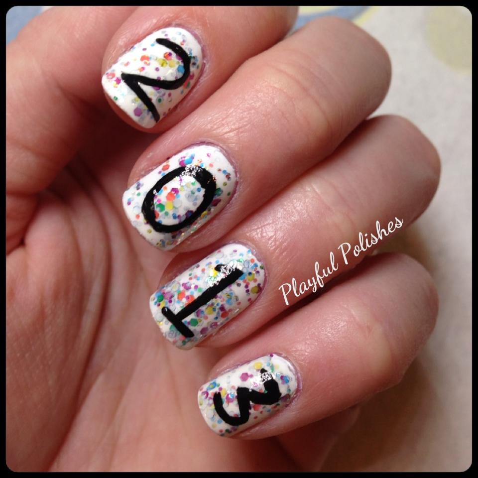 Playful Polishes: NEW YEARS EVE NAILS (LATE)