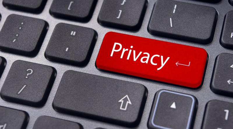 Beginner’s Guide to Protecting Yourself Online - Featured Image