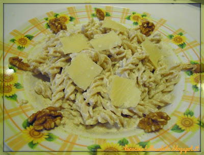 fusilli trafilati al bronzo ricotta e noci