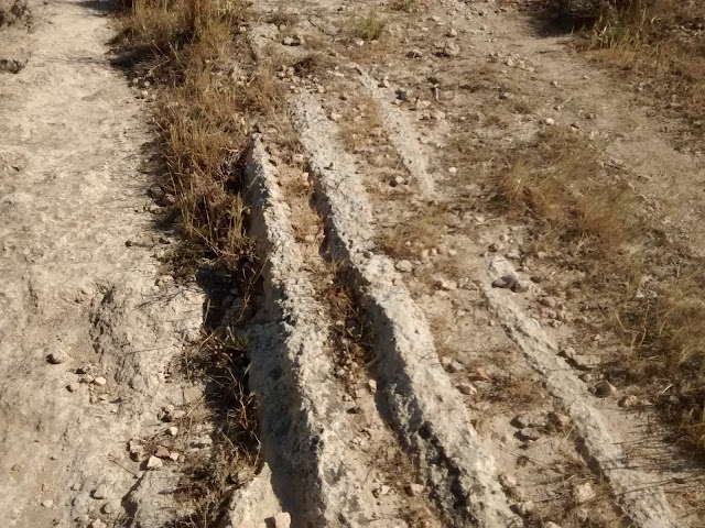 Carriladas en la Serra del Porquet