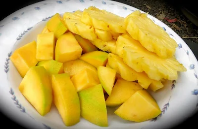 Stamina buah Mangga dan Nenas, tergantung permintaan Gunung Rinjani
