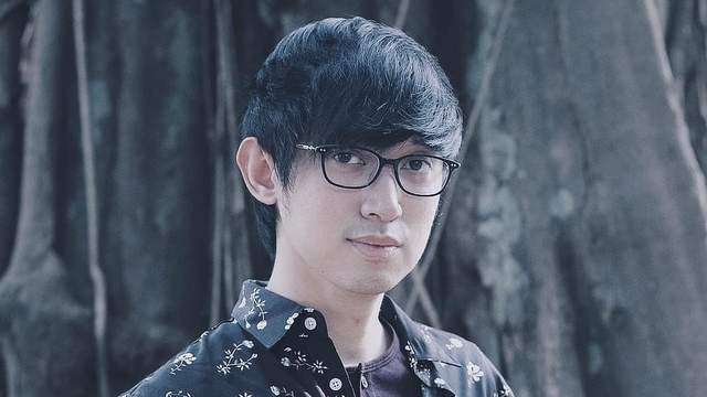 Eka Gustiwana - Tersimpan Di Hati