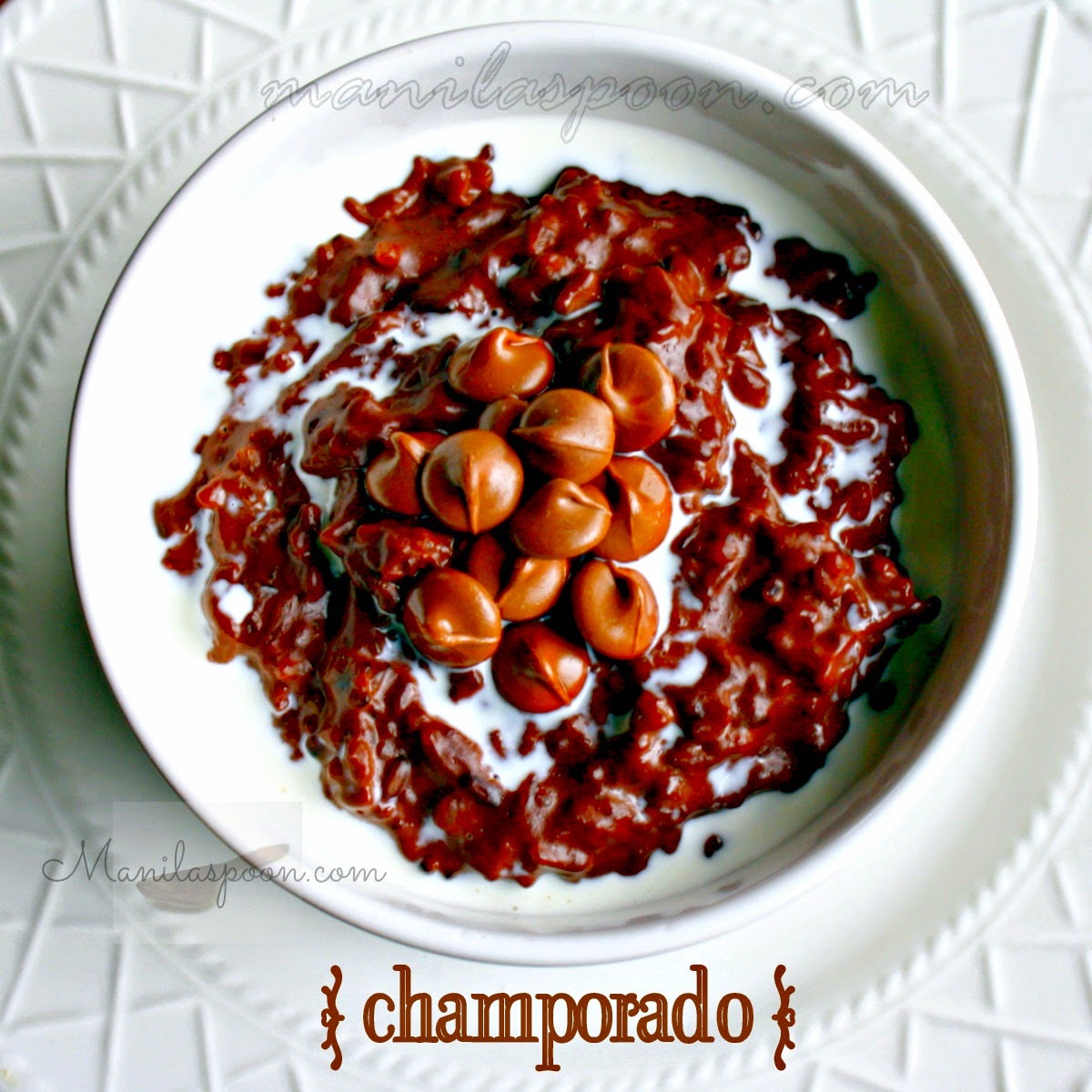 Sticky rice cooked in coconut milk and chocolate. The ultimate breakfast sweet treat or serve with ice cream and it's a yummy dessert - Champorado!