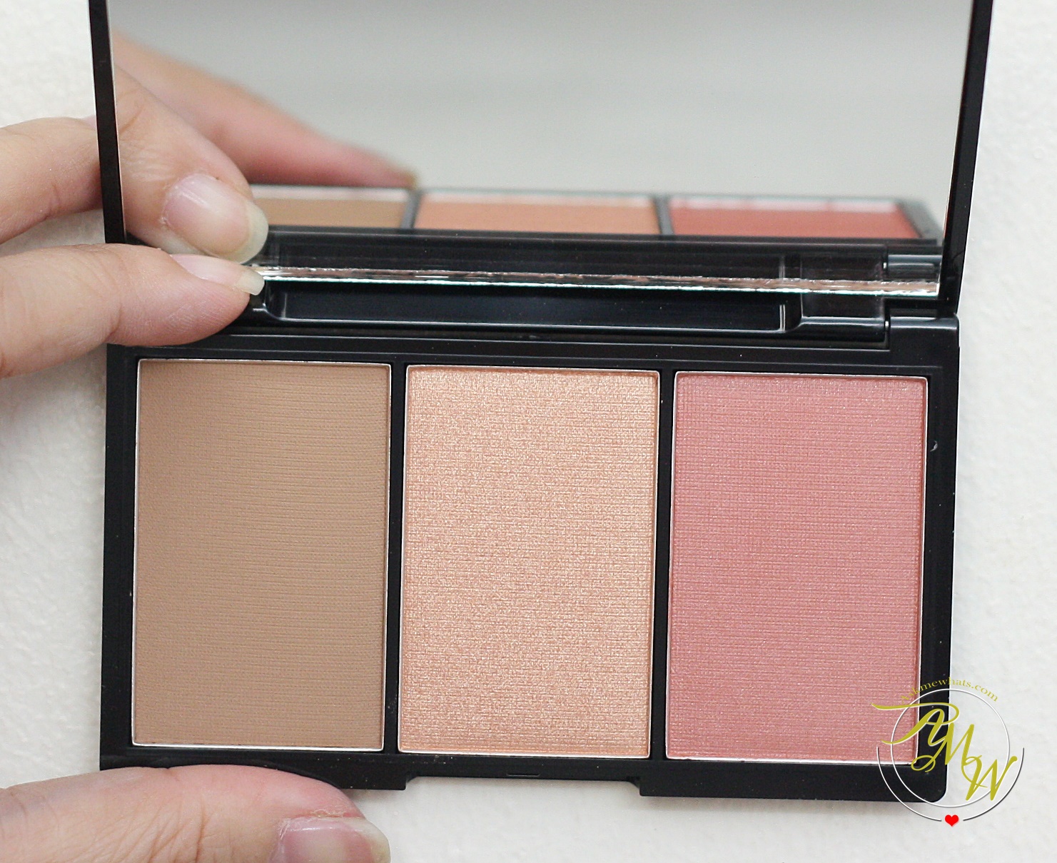 AskMeWhats Top Beauty Blogger Philippines Skincare Makeup Review