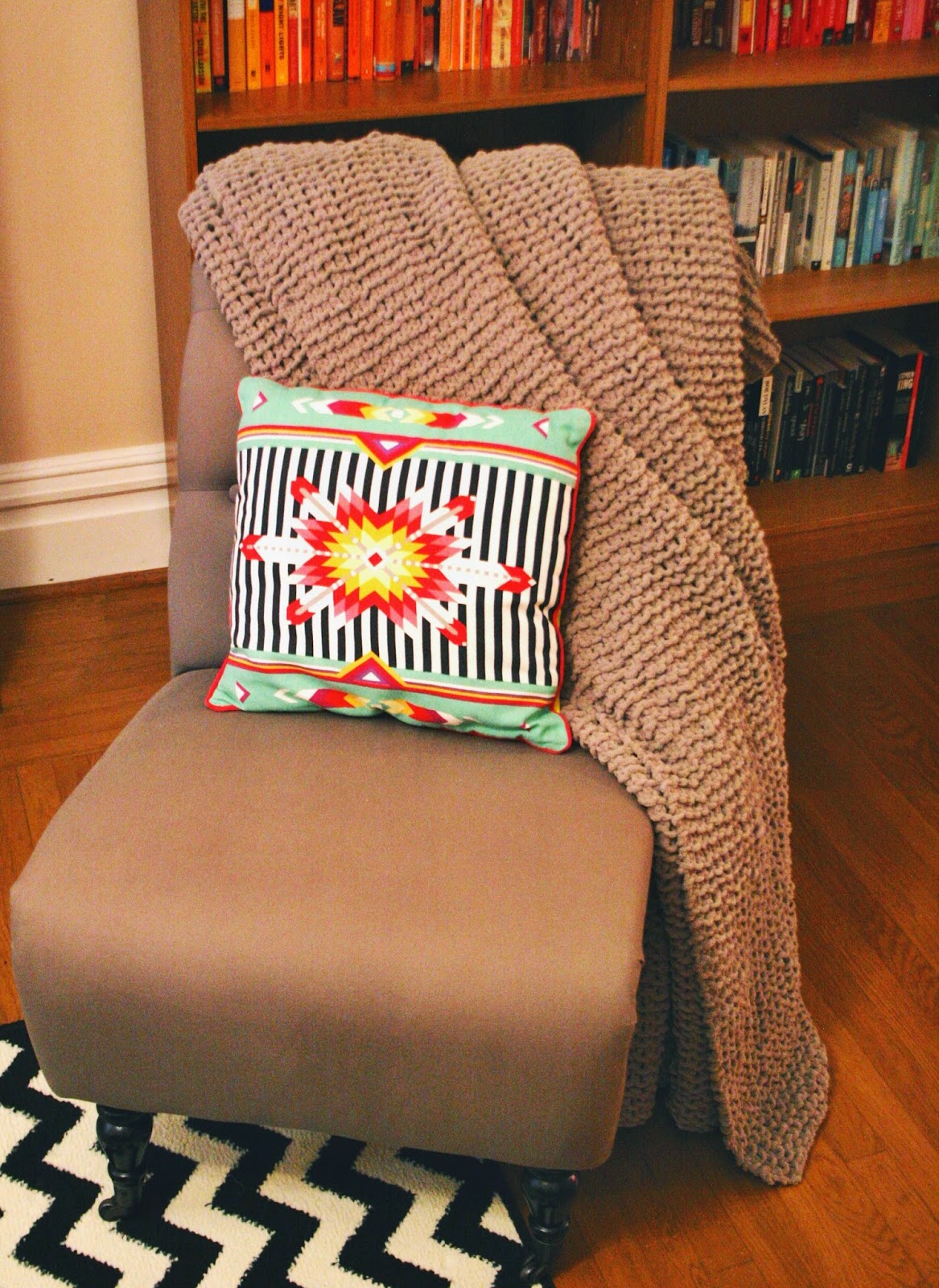 Super Soft Knitted Blanket Sarah & Nick