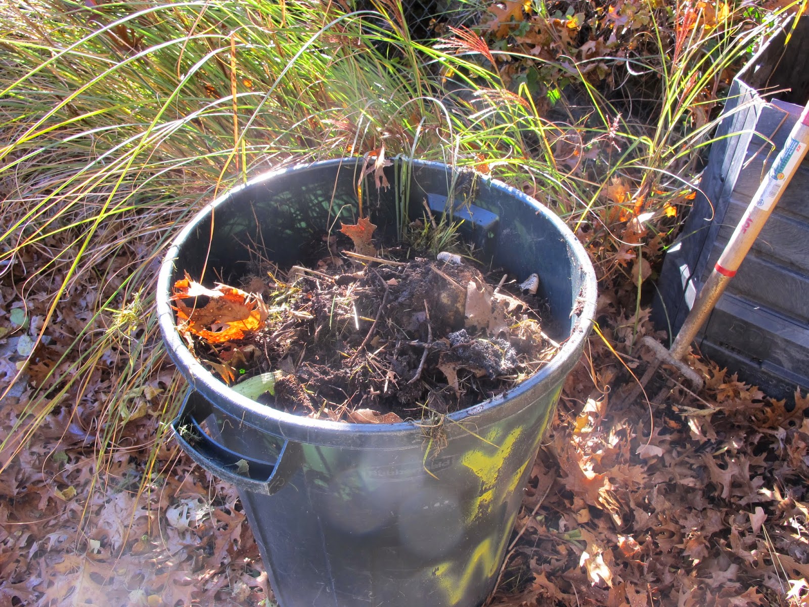 Confessions of a Composter How to Harvest Compost A Pictorial