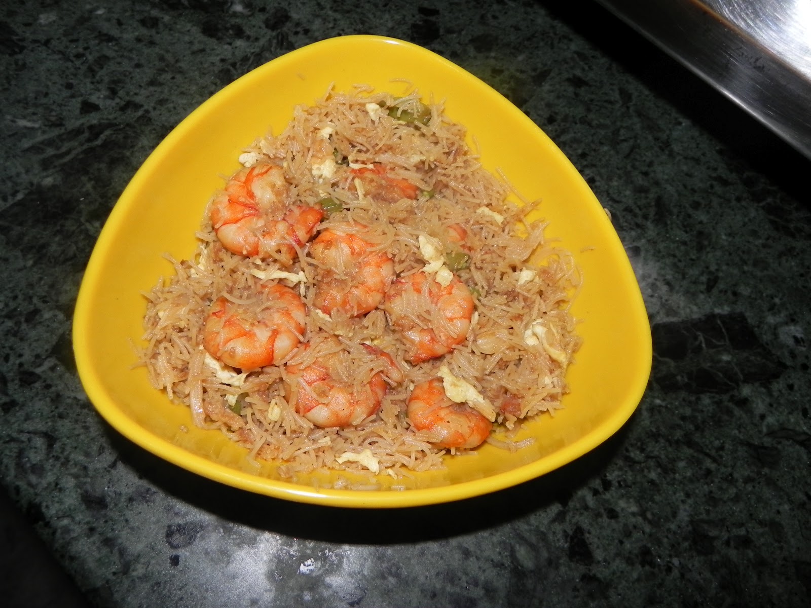 A Kookiest Cook Rice Vermicelli with Prawns and egg made on 20th August, 2012
