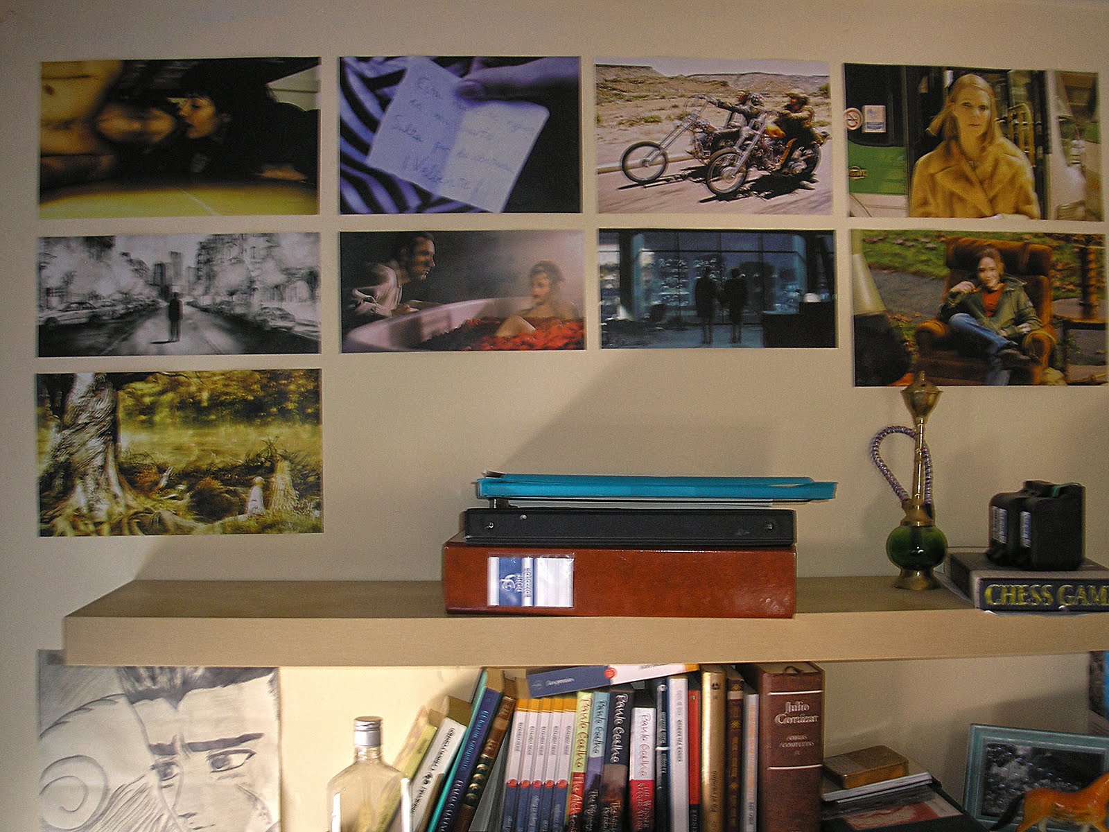 Bebiendosuspalabrasdeunsolotrago: La habitación de las ventanas