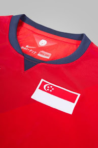 シンガポール代表 2015年ユニフォーム-ホーム
