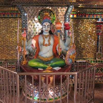 Arulmigu Sri Raja Kaliamman Temple – the Glass Temple of Johor Bahru, Malaysia