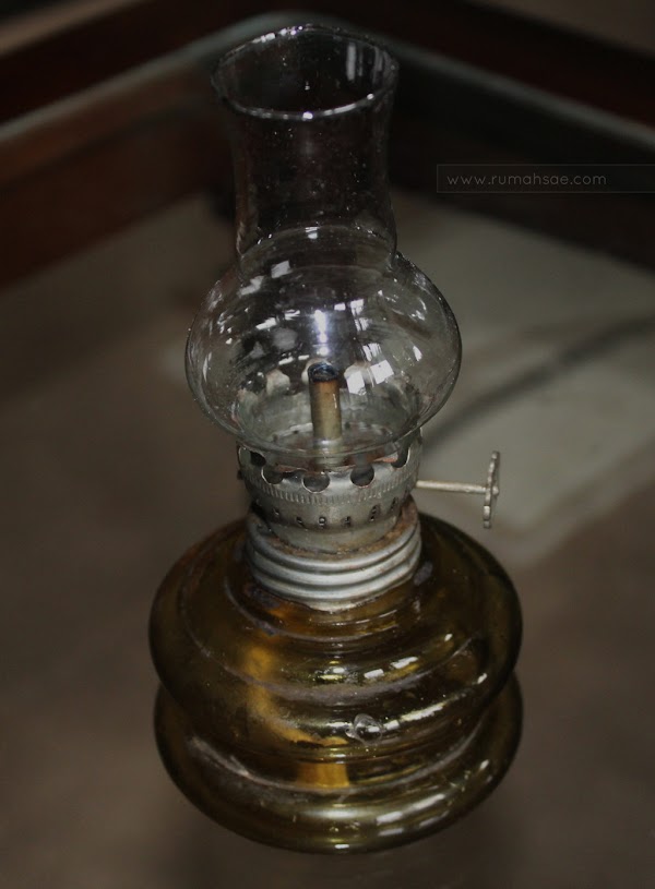 Lampu Teplok Hiasan Unik Pembangkit Rasa Syukur Lampu Teplok Hiasan Unik Pembangkit Rasa Syukur