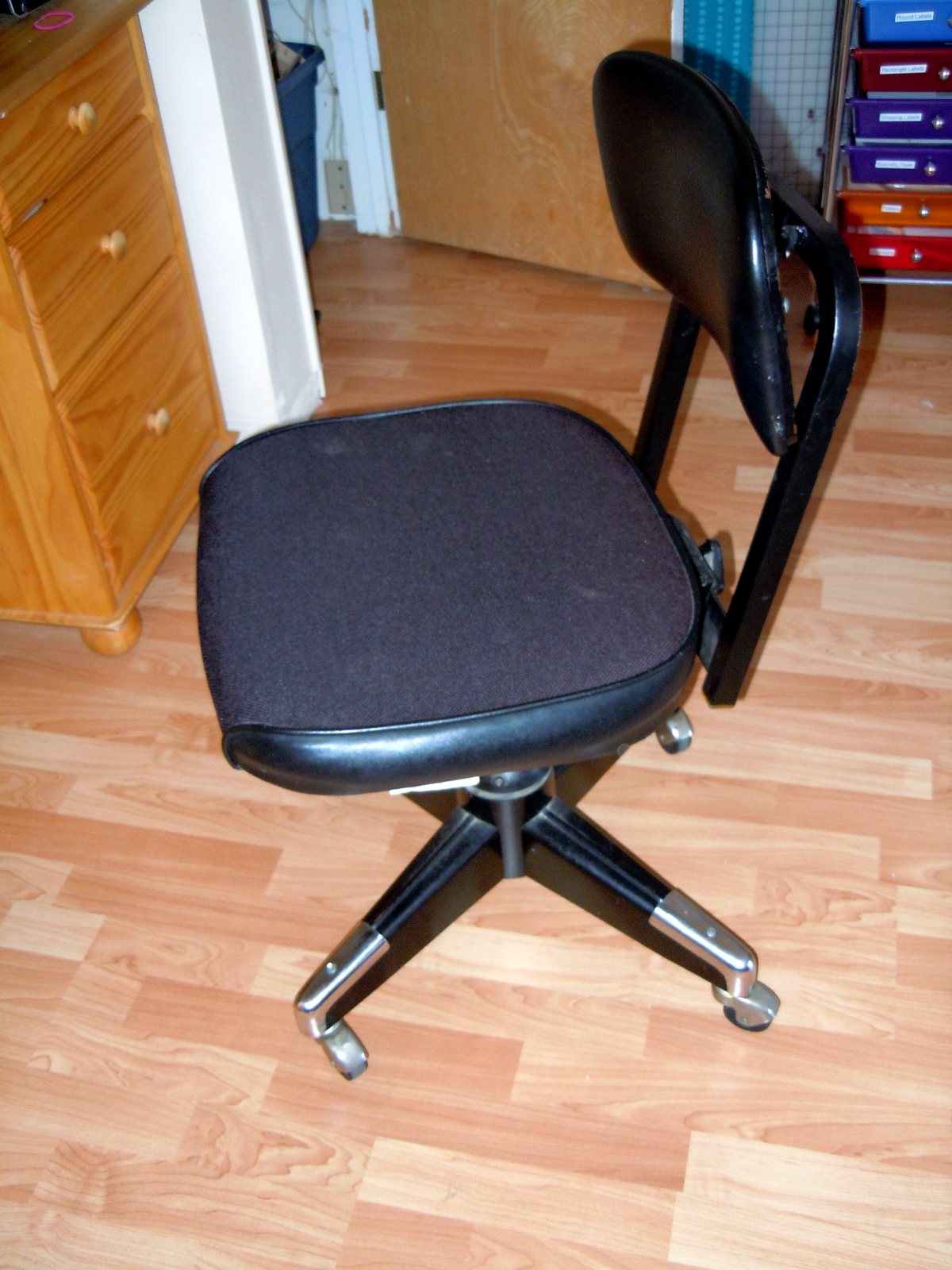 How to Reupholster an Office Chair Naturally Creative Mama