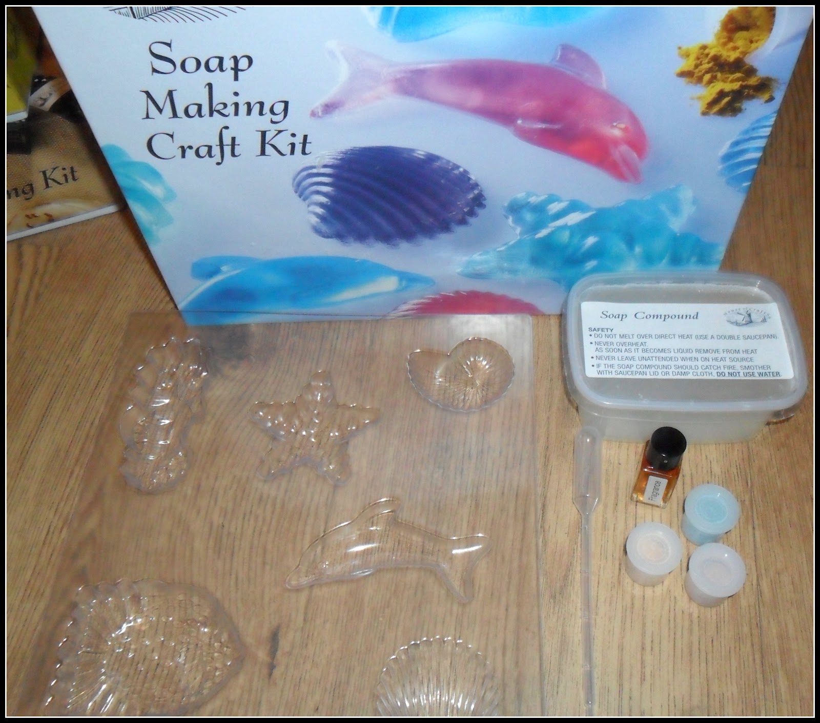 Veeliciousness! DIY Soap House of Crafts Soapmaking Kit Comparison