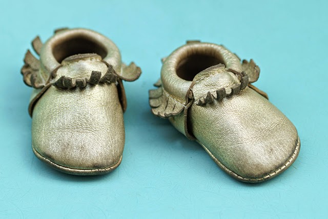 PRODUCT REVIEW: THE CORAL PEAR MOCCASINS, Oh So Lovely Blog