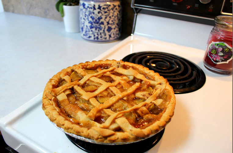 Classic Apple Pie Recipe Ivy Van Dusen