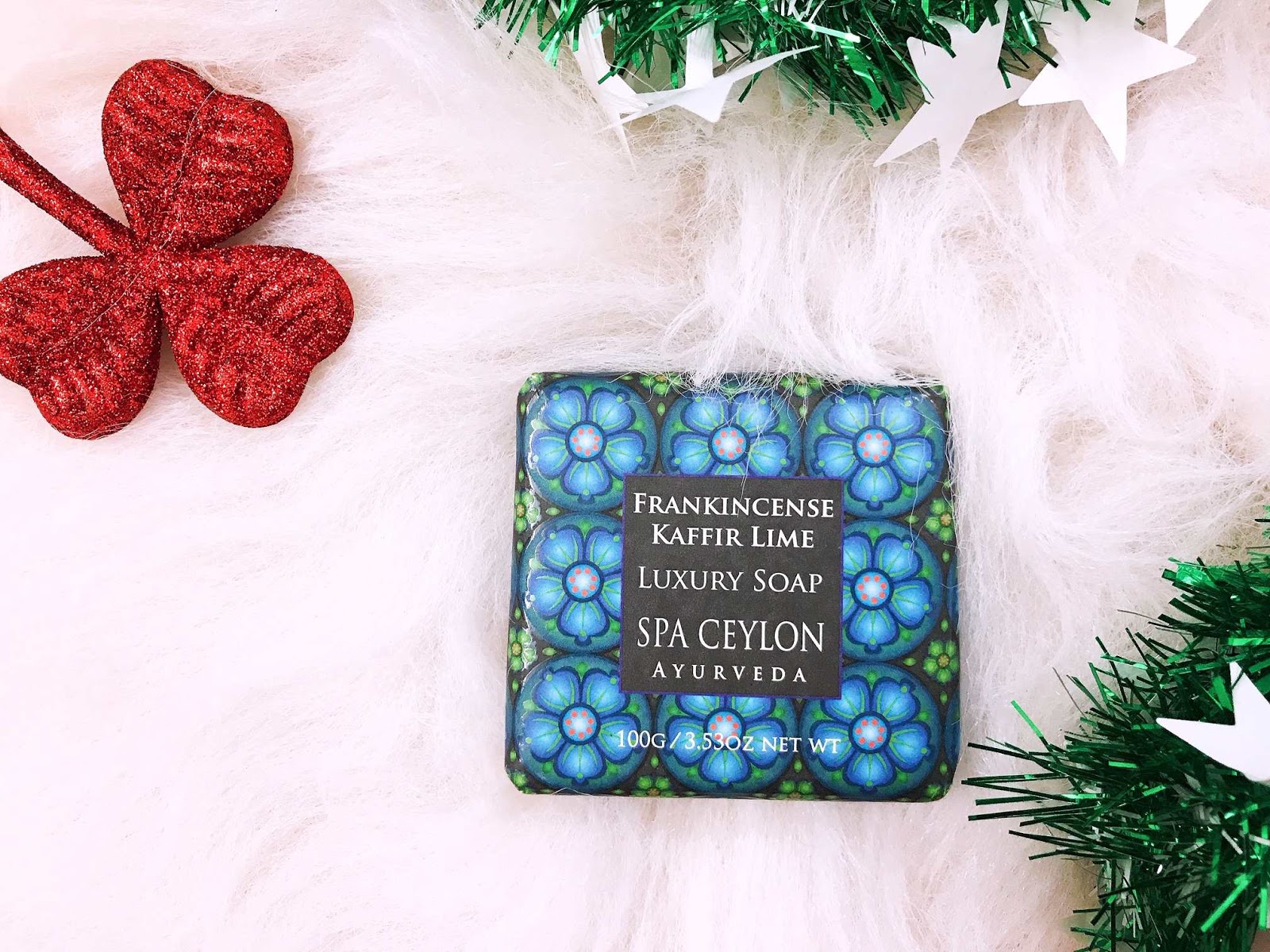 December Fab Bag 2018 Review December Fab Bag 2018 Review