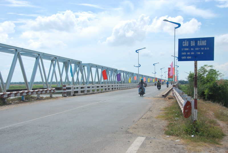 Cây cầu Đà Rằng ở Phú Yên