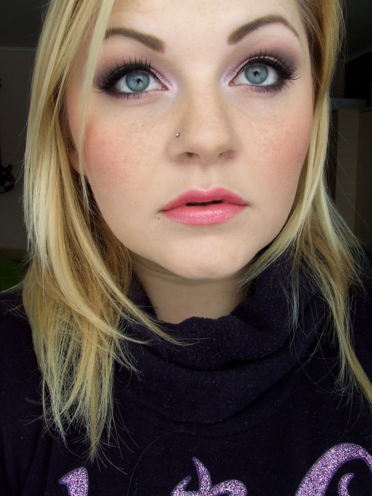 Katie Beauty: Smink: Pink and purple