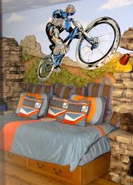 Bedroom Decorating Ideas | Bedroom Interior: Unique Motocross Bedroom Decor