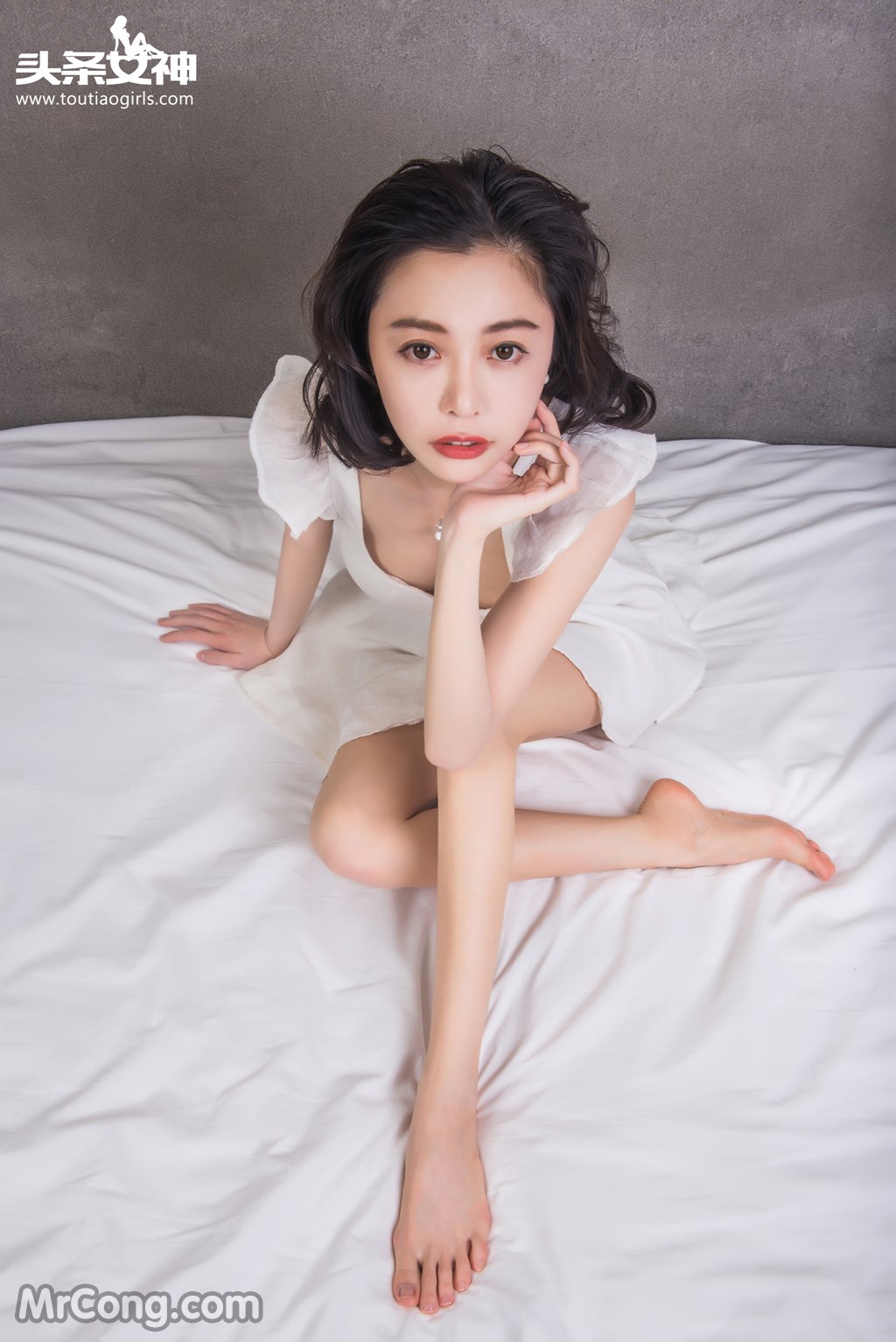 TouTiao 2016-12-10: Model Xiao Ai (小 爱) (27 pictures) photo 1-15