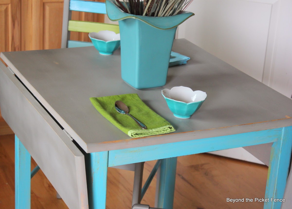 Caribbean table for two painted drop leaf table http://bec4-beyondthepicketfence.blogspot.com/2014/03/caribbean-table-for-two.html
