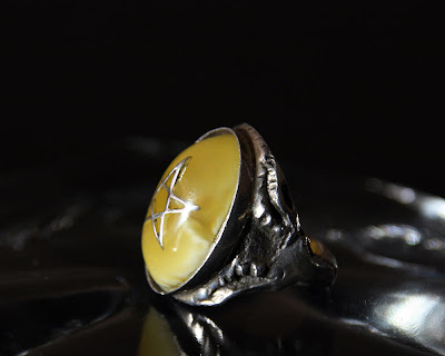 revival angel heart ring 02 by alex streeter